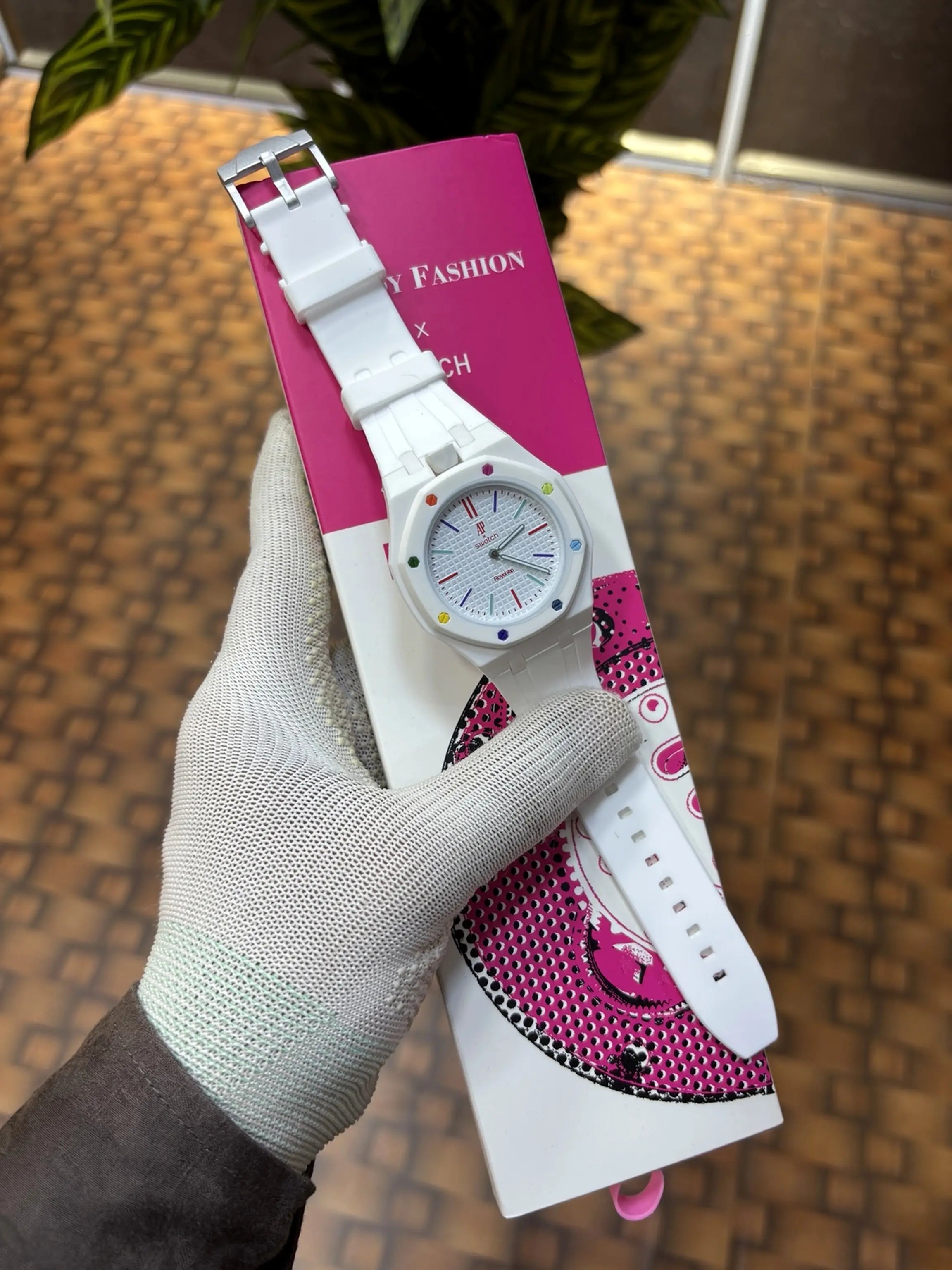 AP SWATC_H X ROYAL POP WITH BOX & SILICON STRAP WHITE