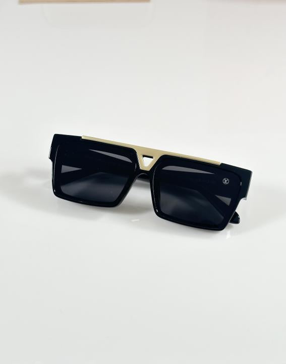 LV GOLD BLACK