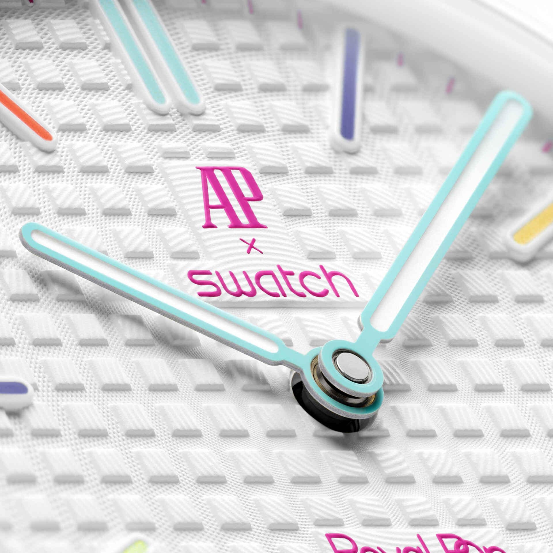 AP SWATC_H X ROYAL POP HUIT BLANC
