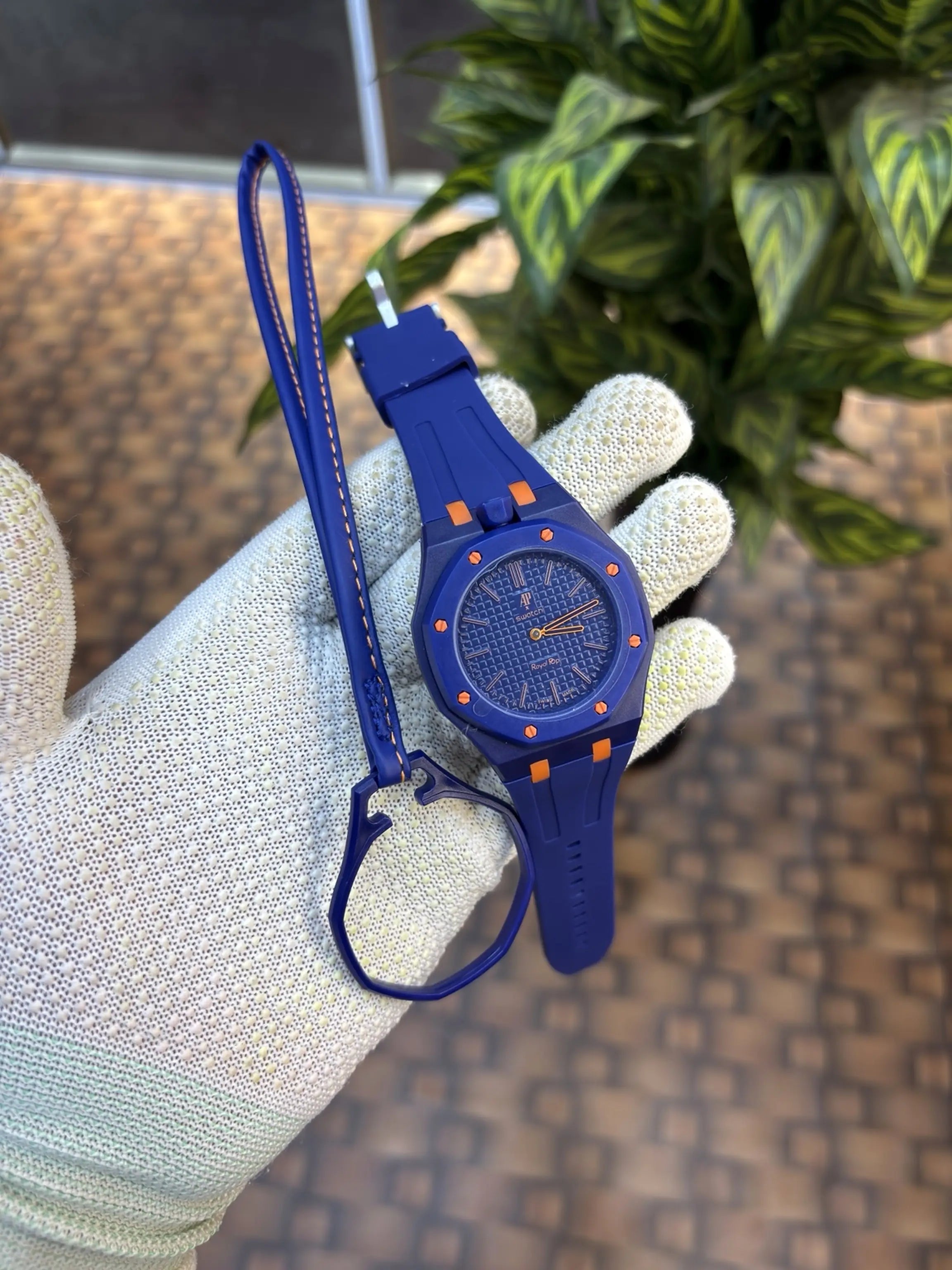 AP SWATC_H X ROYAL POP WITH BOX & SILICON STRAP DARK BLUE