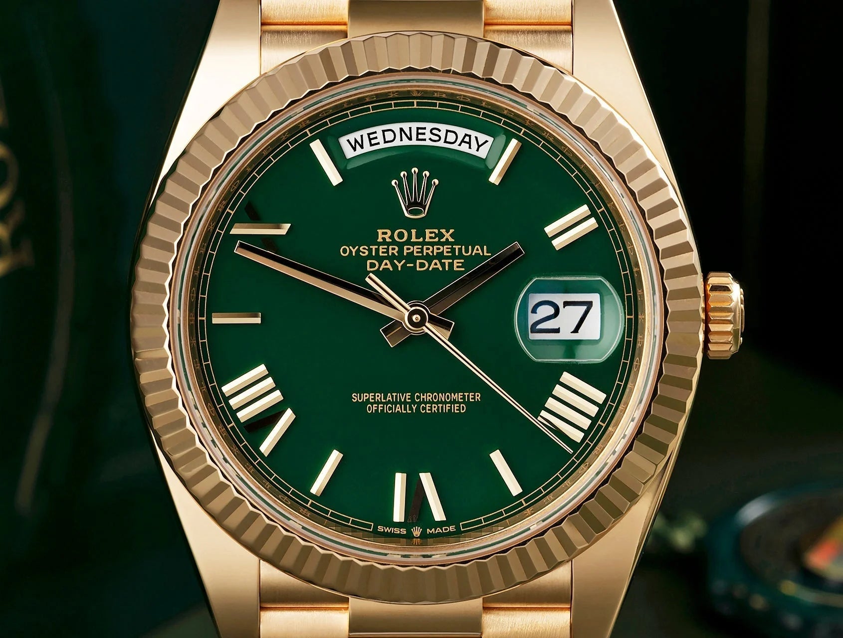ROLE_X OYSTER PERPETUAL DAY DATE 40 GOLD GREEN ROMAN DIAL