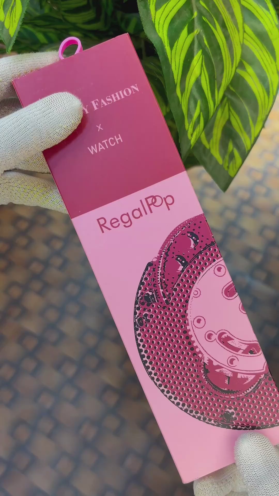 AP SWATC_H X ROYAL POP WITH BOX & SILICON STRAP PINK