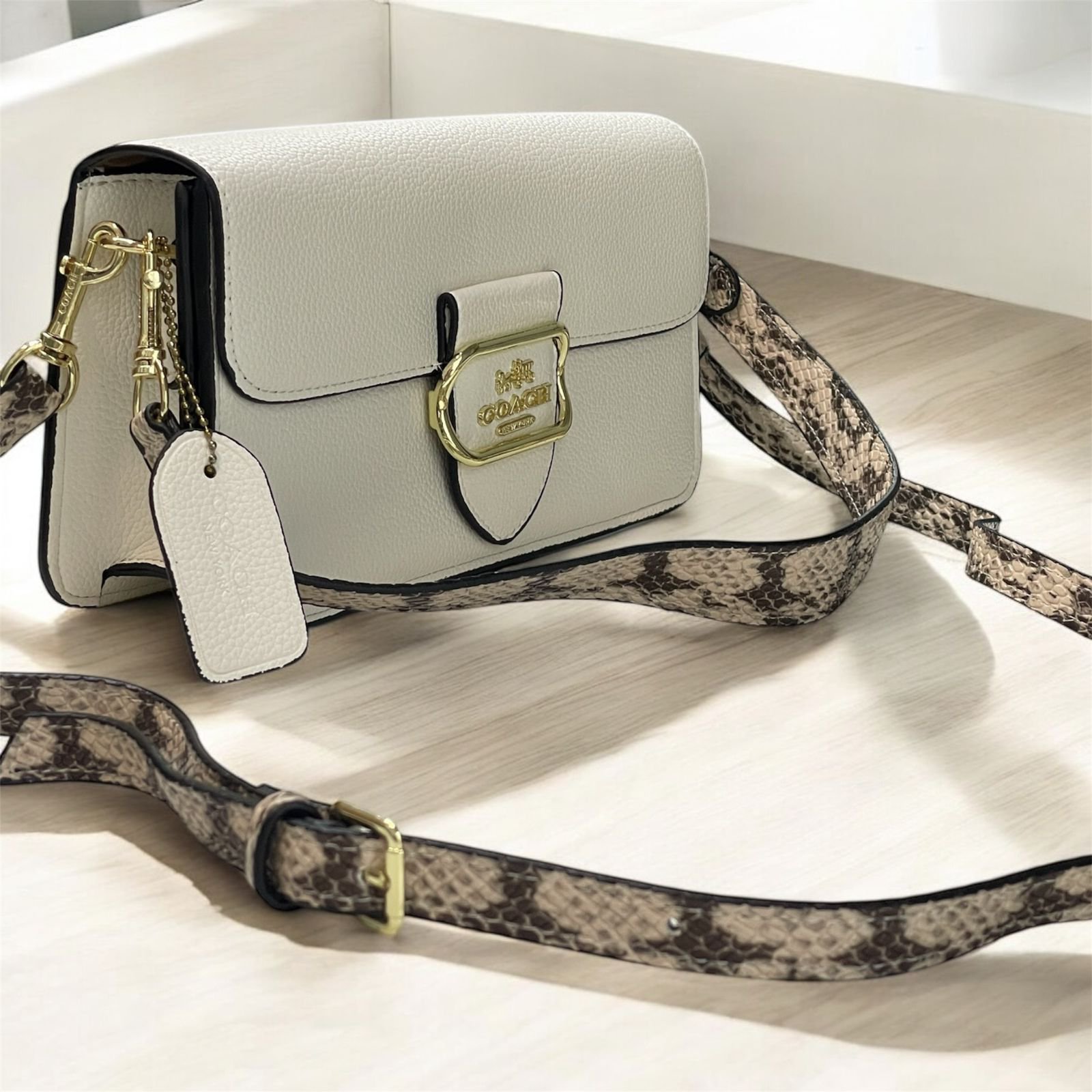 Coach Morgan Shoulder white